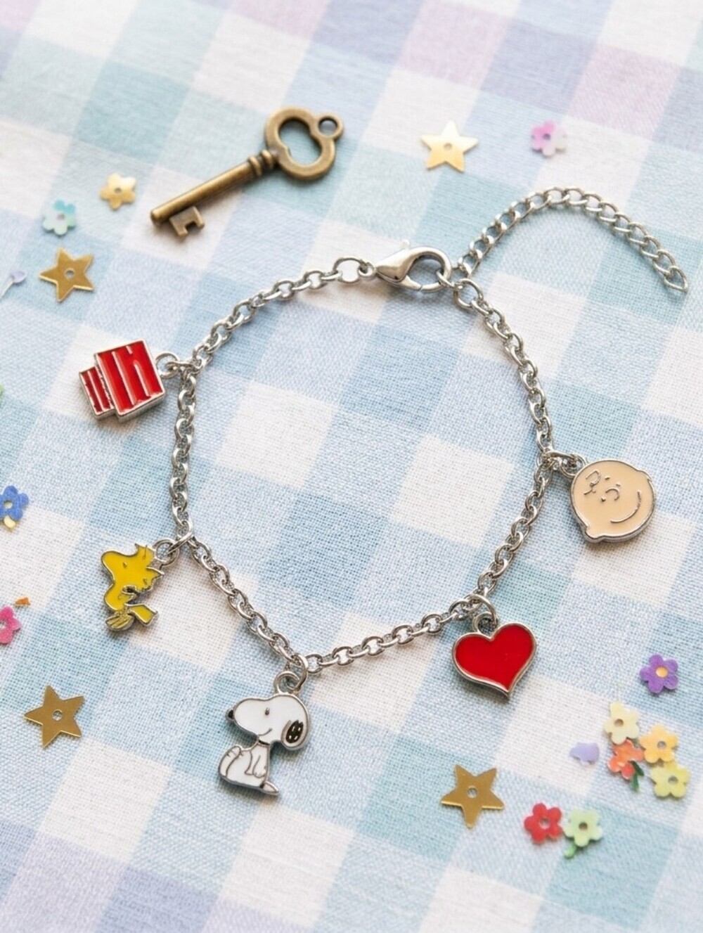 Vintage Peanuts Snoopy & Friends Charm Bracelet Silver Tone Retro Comic Jewelry